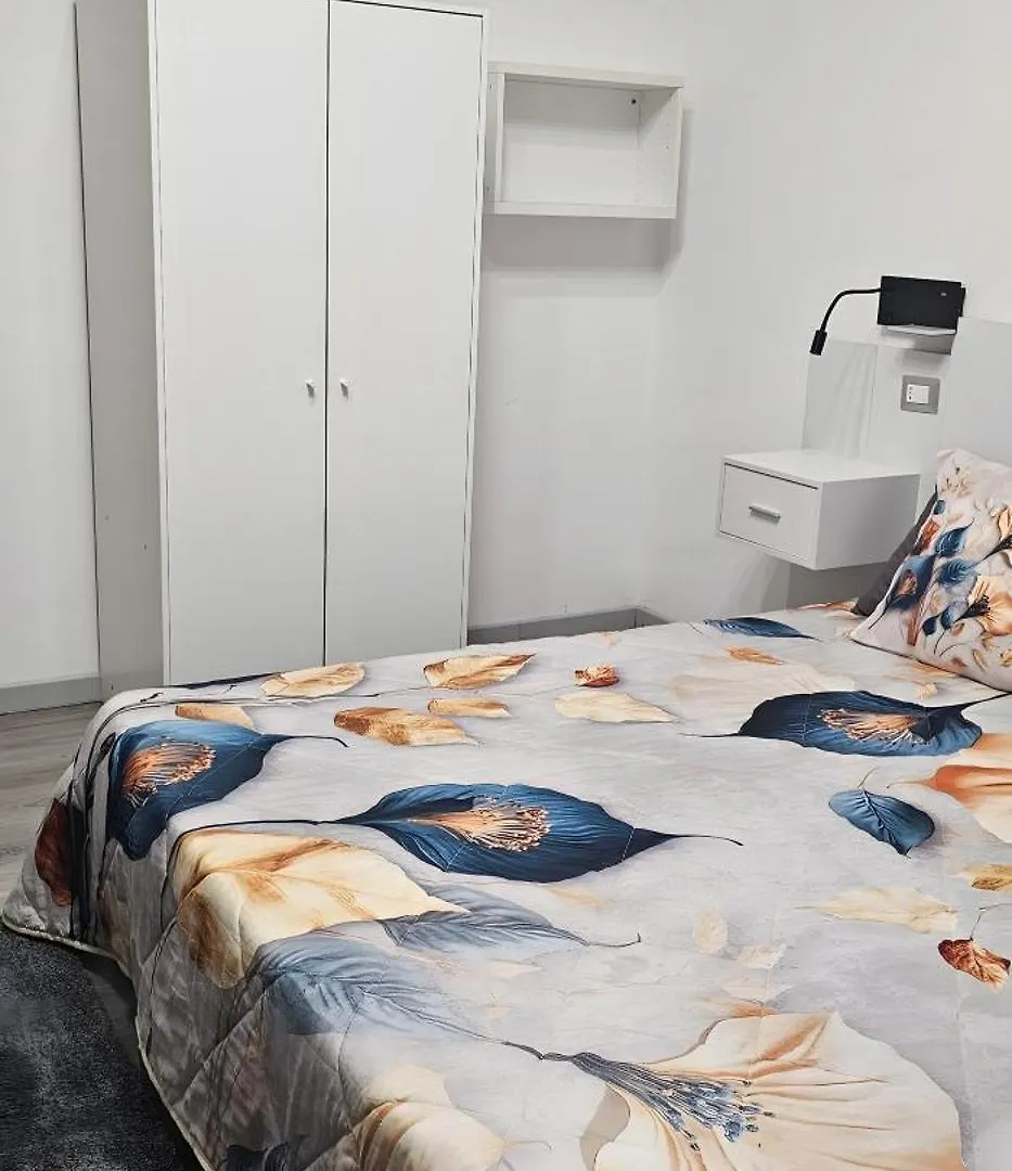 Vittoria'S Rooms Rome 0*,  Italy